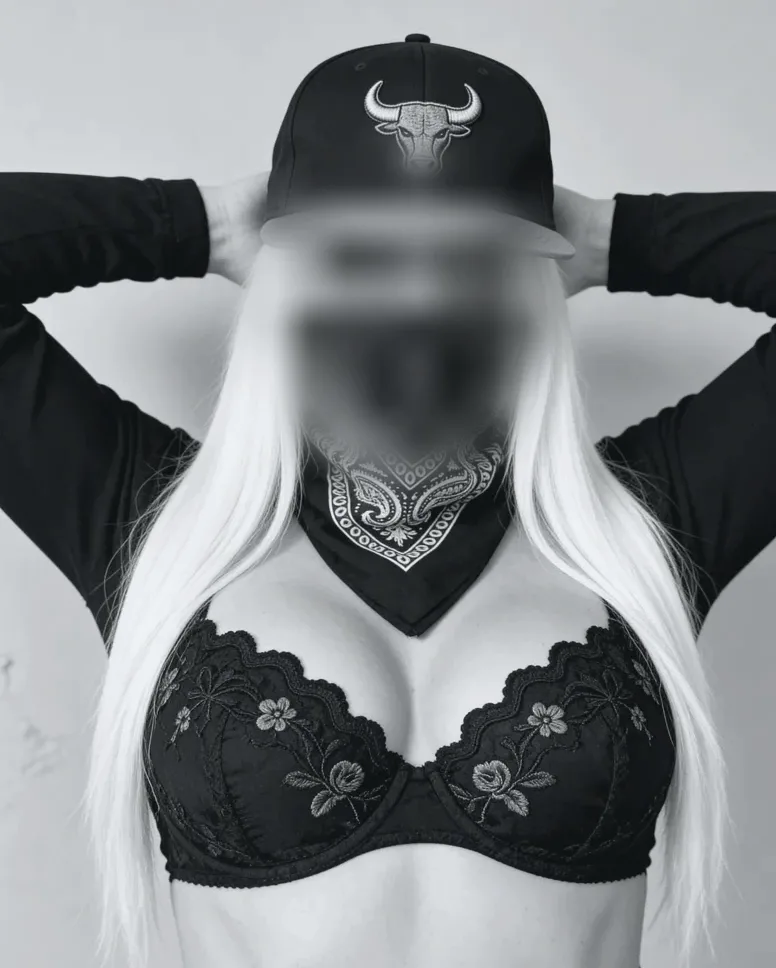 Ariadna, 34 años